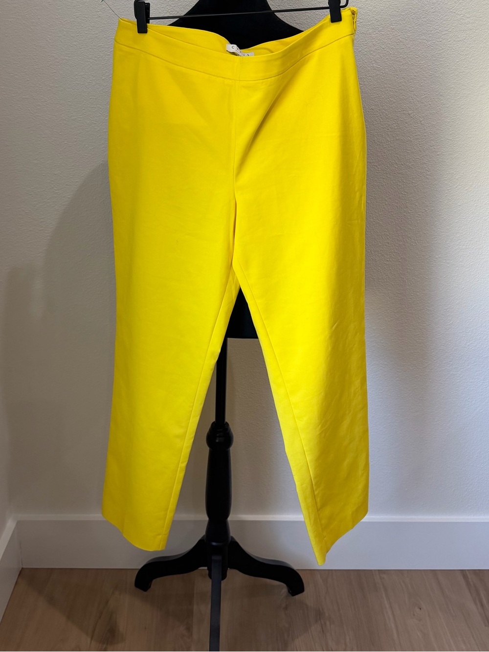 Chaus Bright Yellow Dress Casual Pants Size Women’s 16